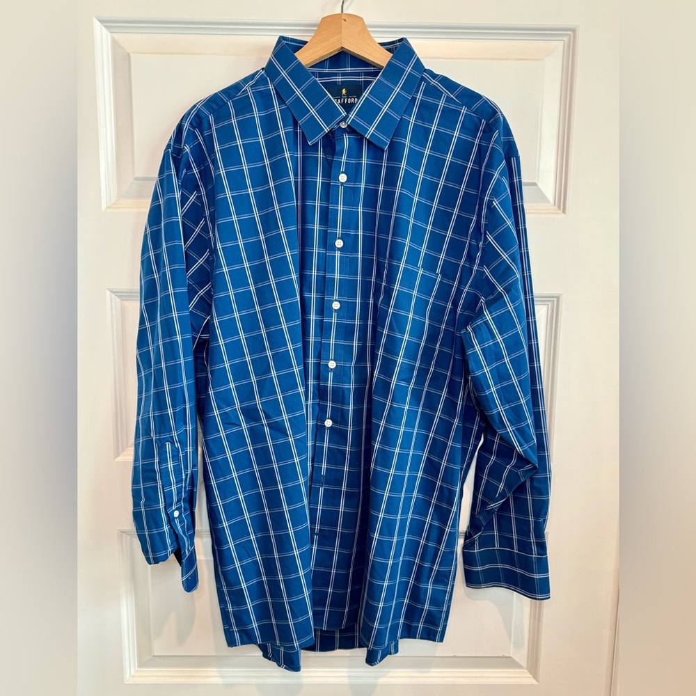 Stafford Men's Blue Plaid Button Down Shirt